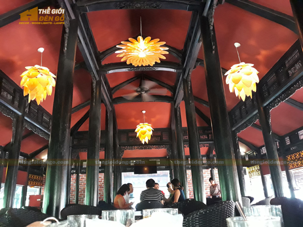 Thế Giới Đèn Gỗ - Đèn gỗ trang trí quán cafe 3