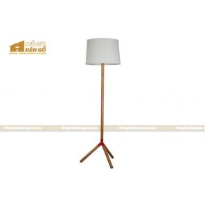 Thế Giới Đèn Gỗ - Đèn gỗ trang trí để sàn DGS024 Thế Giới Đèn Gỗ - Đèn gỗ trang trí để sàn DGS024