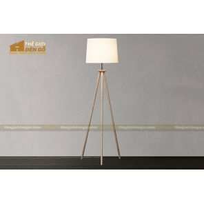 Thế Giới Đèn Gỗ - Đèn gỗ trang trí để sàn DGS028 Thế Giới Đèn Gỗ - Đèn gỗ trang trí để sàn DGS028