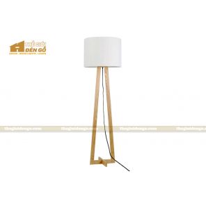 Thế Giới Đèn Gỗ - Đèn gỗ trang trí để sàn DGS033 Thế Giới Đèn Gỗ - Đèn gỗ trang trí để sàn DGS033