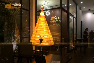 Thế Giới Đèn Gỗ - Đèn gỗ trang trí cây thông 2