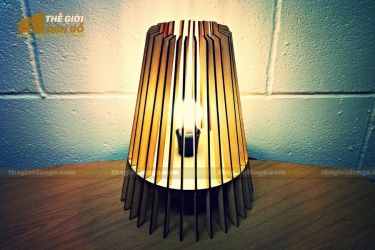 Thế giới đèn gỗ - Đèn gỗ trang trí để bàn TGDG-05