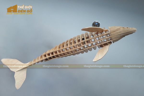 Thế Giới Đèn Gỗ - Đèn gỗ trang trí cá heo 2