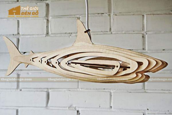 Thế Giới Đèn Gỗ - Đèn gỗ trang trí cá mập 1