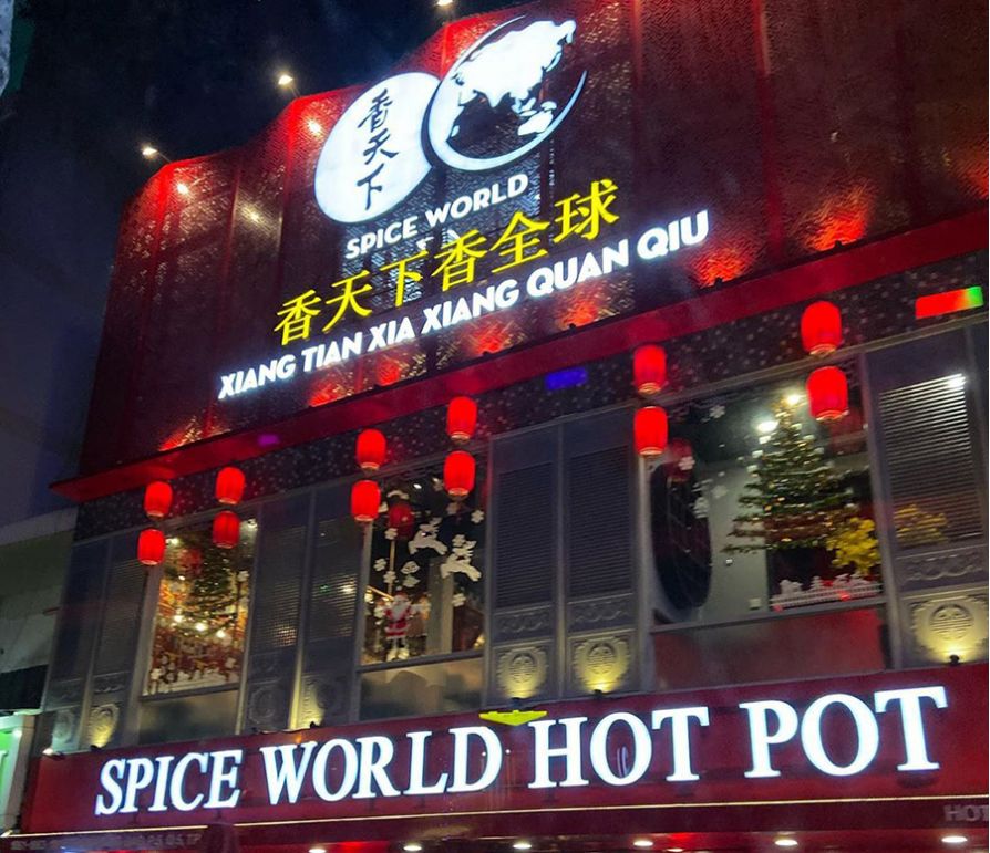 Thế Giới Đèn Gỗ - Dự án nhà hàng Spice World Hot Pot Q5